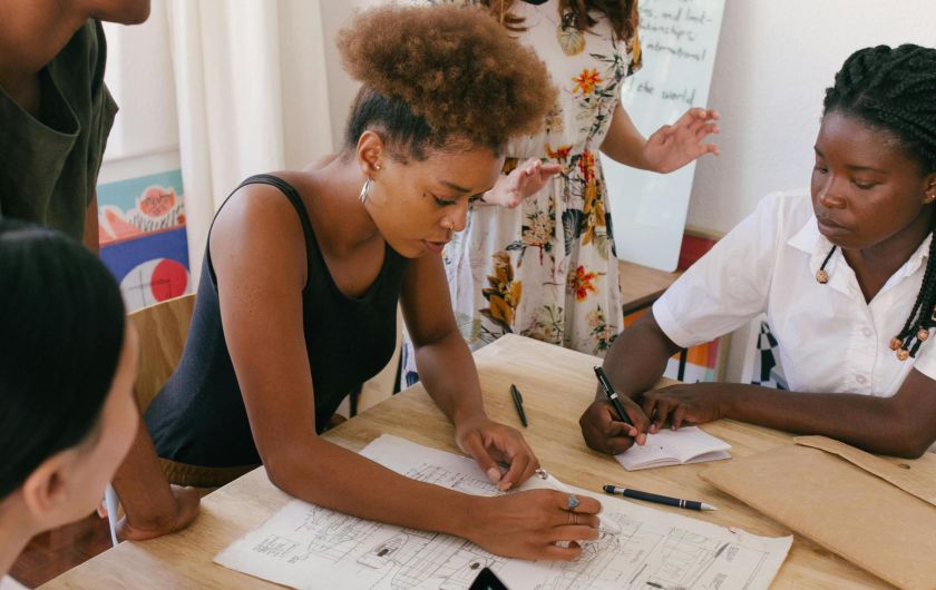 別讓「法律風險」拖垮營運！一篇搞懂法律顧問的價值、篩選關鍵與迷思